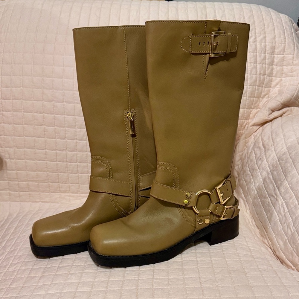 LIKE NEW MICHAEL MICHAEL KORS Crosby Leather Moto Boot Size 8